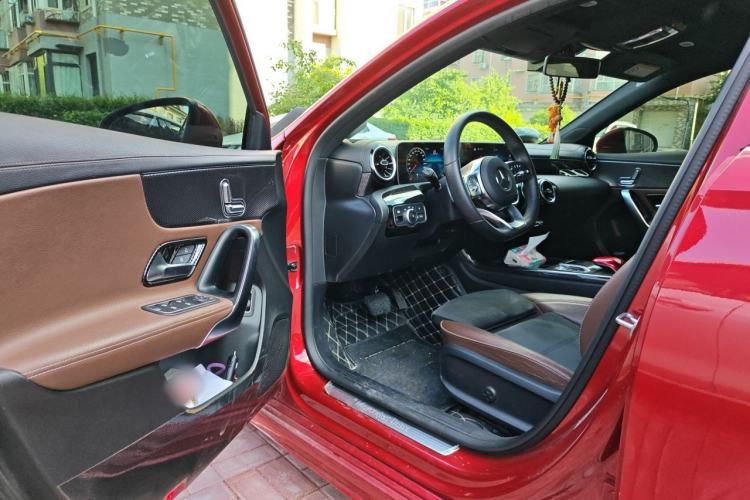Used Mercedes-Benz A-Class 2019 A 200 L Sport Sedan Driver Seat