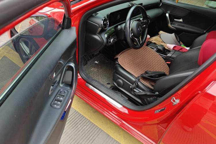 Used Mercedes-Benz A-Class 2019 A 200 Dynamic Edition Driver Seat