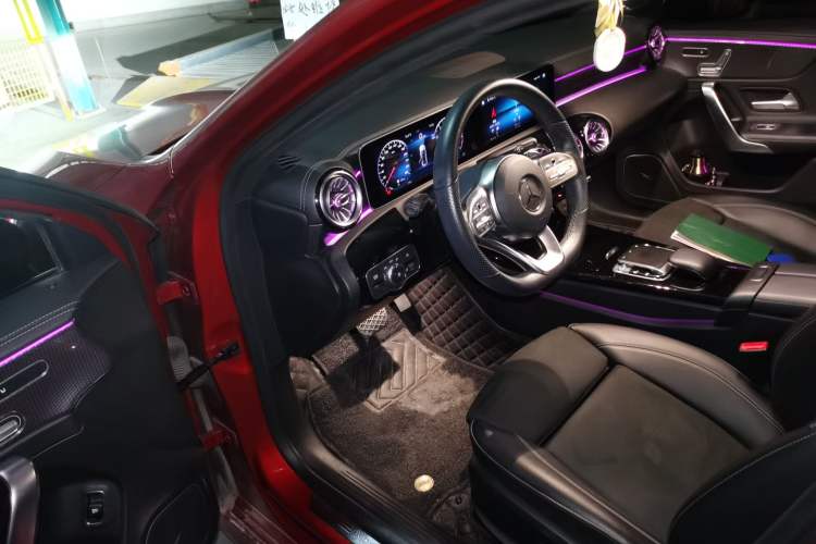 Used Mercedes-Benz A-Class 2019 A 200 L Sport Sedan First Edition Special Edition Driver Seat