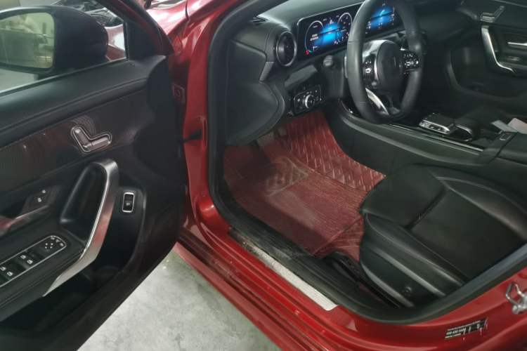 Used Mercedes-Benz A-Class 2019 A 200 L Sport Sedan Driver Seat