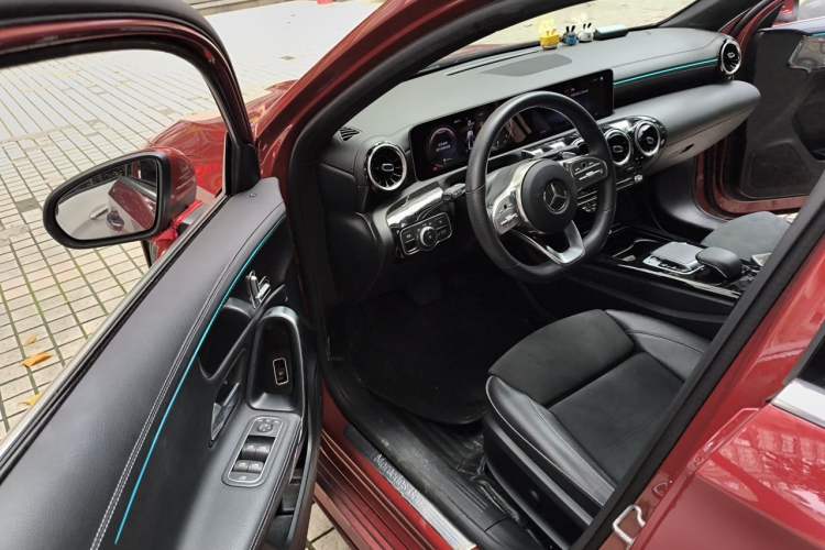 Used Mercedes-Benz A-Class 2019 A 200 L Sport Sedan Driver Seat