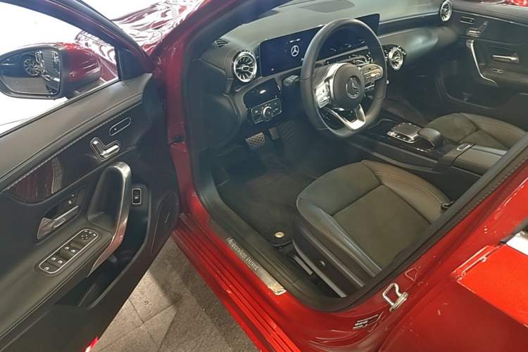 Used Mercedes-Benz A-Class 2019 A 200 L Sport Sedan Driver Seat