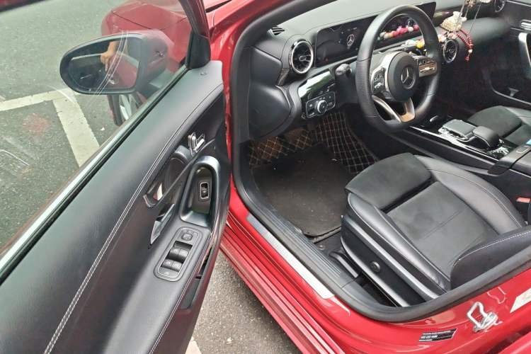 Used Mercedes-Benz A-Class 2019 A 200 L Sport Sedan Driver Seat