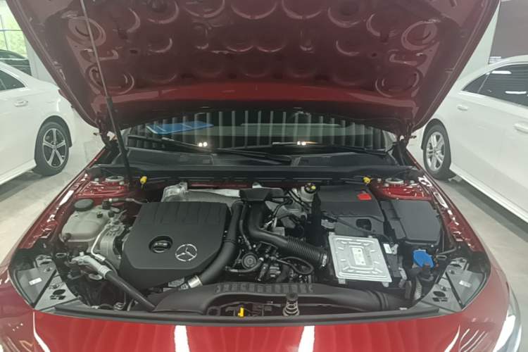 Used Mercedes-Benz A-Class 2019 A 200 L Sport Sedan Engine Bay