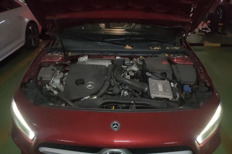 Used Mercedes-Benz A-Class 2019 A 200 L Engine Bay