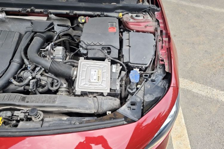 Used Mercedes-Benz A-Class 2019 Restyled A 200 L Sport Sedan Engine Bay Left