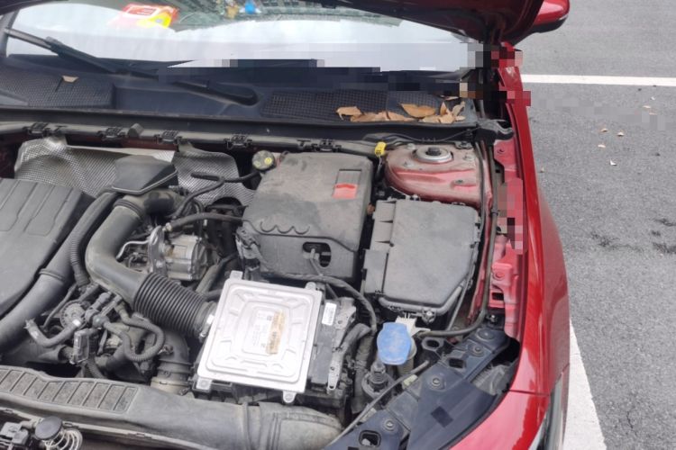 Used Mercedes-Benz A-Class 2019 Restyled A 200 L Sport Sedan Engine Bay Left