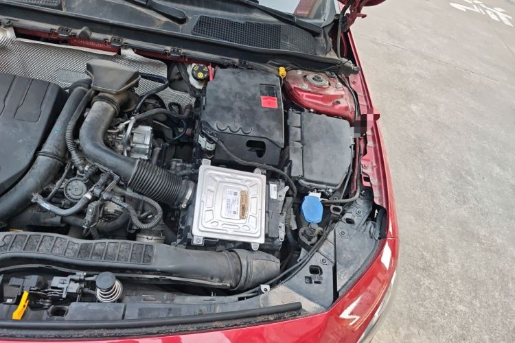 Used Mercedes-Benz A-Class 2019 A 180 L Sport Sedan Engine Bay Left