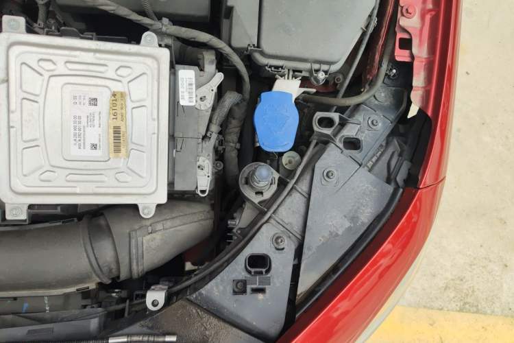 Used Mercedes-Benz A-Class 2019 Restyled A 200 L Sport Sedan Engine Bay Left