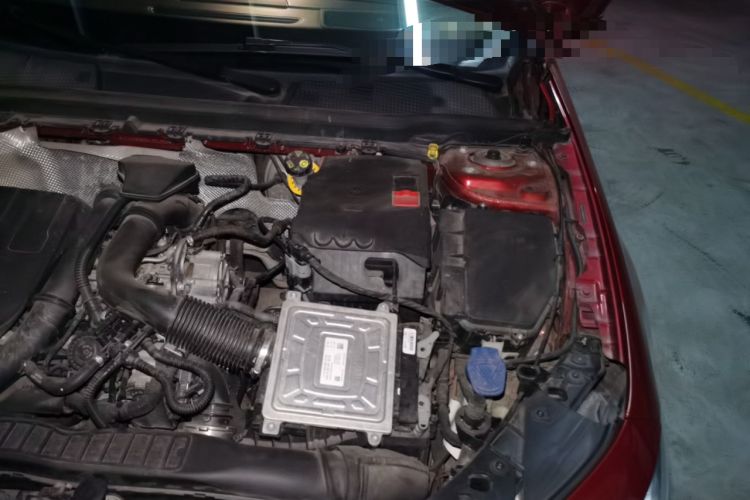 Used Mercedes-Benz A-Class 2019 A 200 L Sport Sedan First Edition Special Edition Engine Bay Left