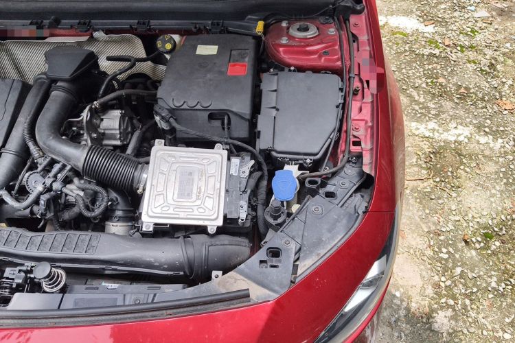 Used Mercedes-Benz A-Class 2019 A 200 L Sport Sedan Engine Bay Left