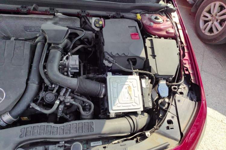 Used Mercedes-Benz A-Class 2019 Restyled A 180 L Sport Sedan Engine Bay Left