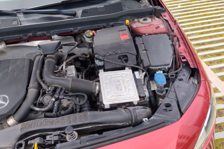 Used Mercedes-Benz A-Class 2019 A 180 L Sport Sedan Engine Bay Left