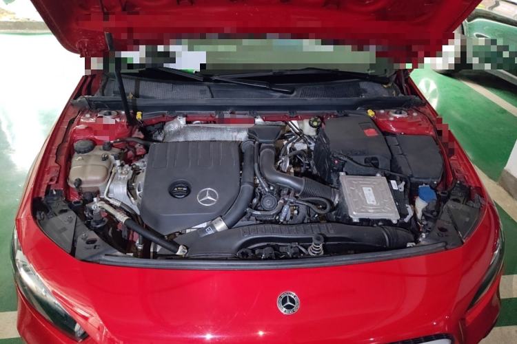 Used Mercedes-Benz A-Class 2019 A 200 Dynamic Edition Engine Bay