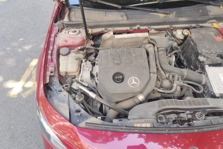 Used Mercedes-Benz A-Class 2019 A 180 L Sport Sedan Engine Bay Right