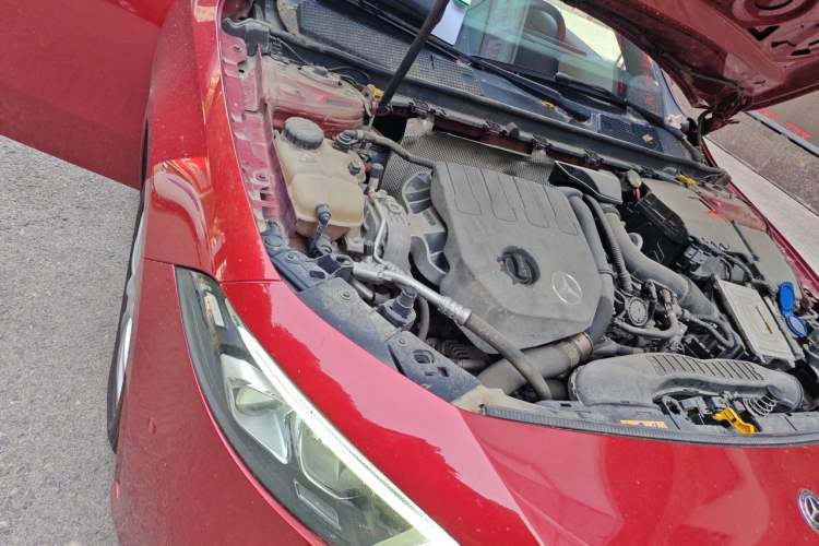 Used Mercedes-Benz A-Class 2019 A 200 L Sport Sedan Engine Bay Right