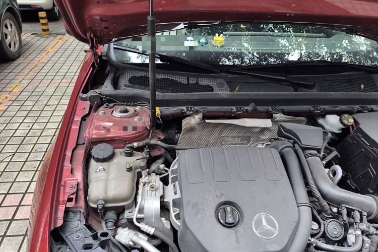 Used Mercedes-Benz A-Class 2019 A 200 L Sport Sedan Engine Bay Right