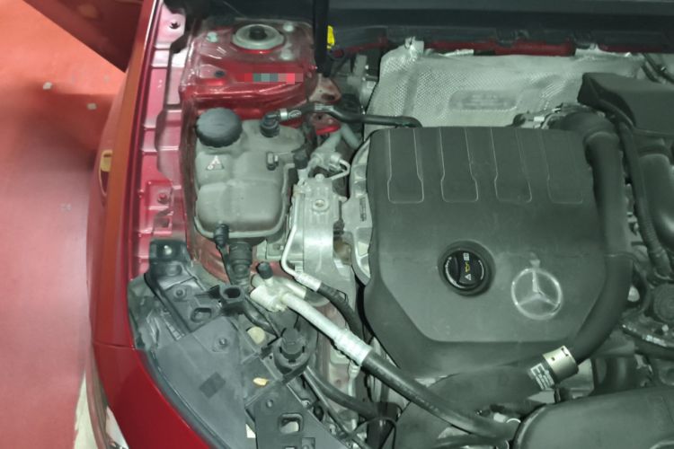 Used Mercedes-Benz A-Class 2019 A 200 L Sport Sedan Engine Bay Right