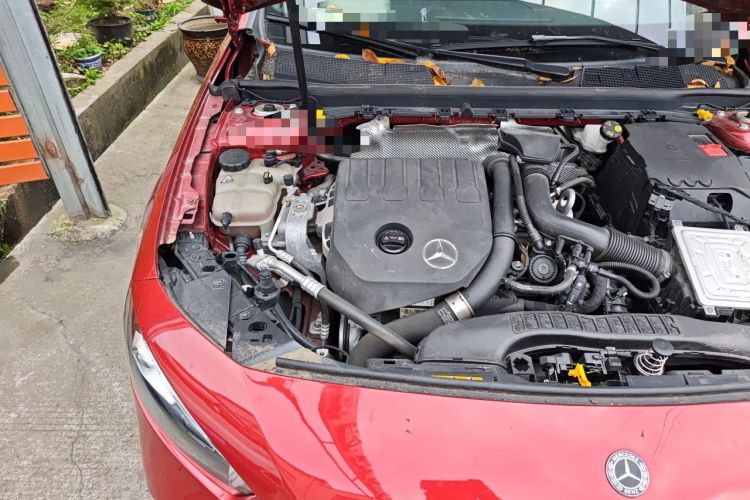 Used Mercedes-Benz A-Class 2019 A 200 L Sport Sedan Engine Bay Right
