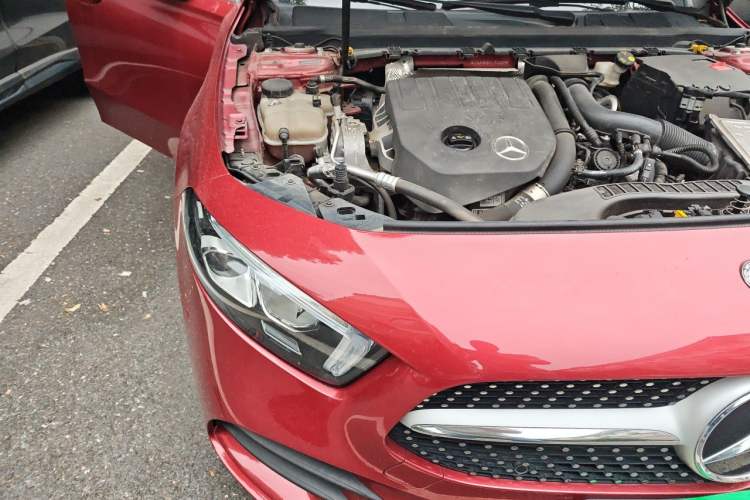 Used Mercedes-Benz A-Class 2019 A 200 L Sport Sedan Engine Bay Right