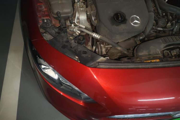 Used Mercedes-Benz A-Class 2019 A 200 L Sport Sedan Engine Bay Right