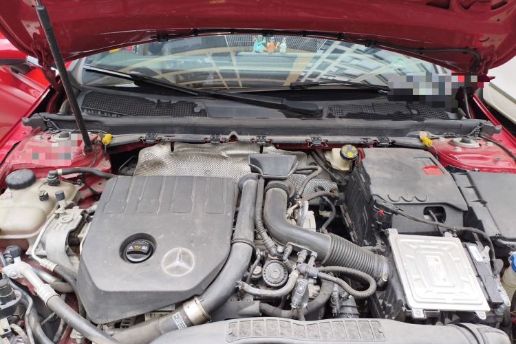 Used Mercedes-Benz A-Class 2019 A 200 Dynamic Edition Engine Bay