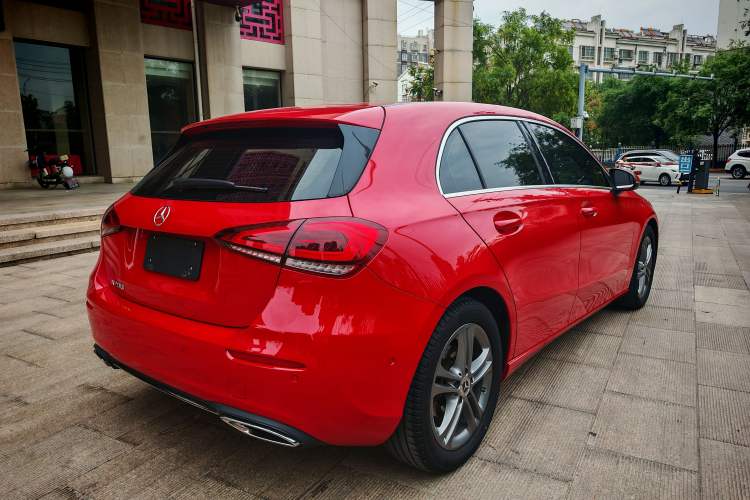 Used Mercedes-Benz A-Class 2019 A 200 Dynamic Edition Exterior 3