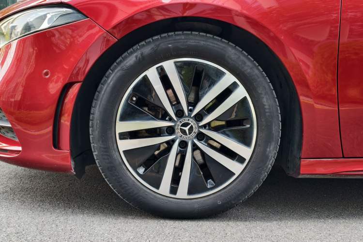 Used Mercedes-Benz A-Class 2019 A 180 L Sport Sedan Exterior 4