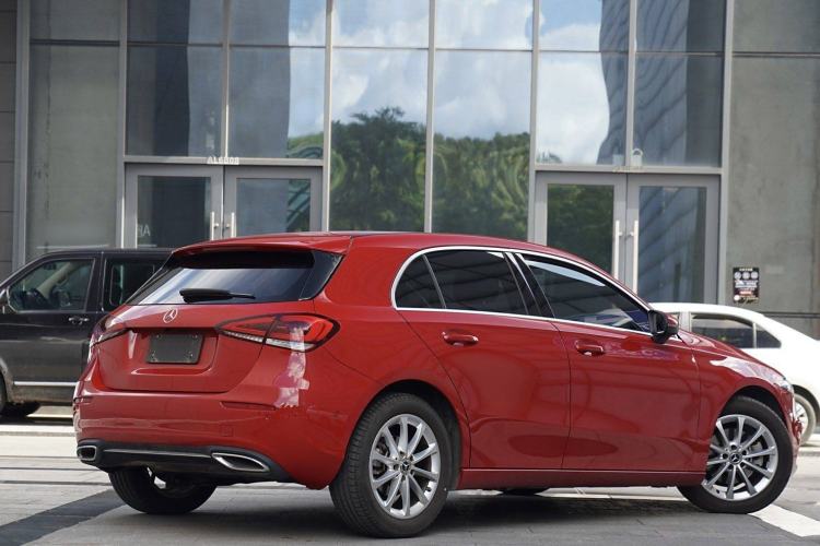 Used Mercedes-Benz A-Class 2019 A 200 Fashion Model Exterior 4