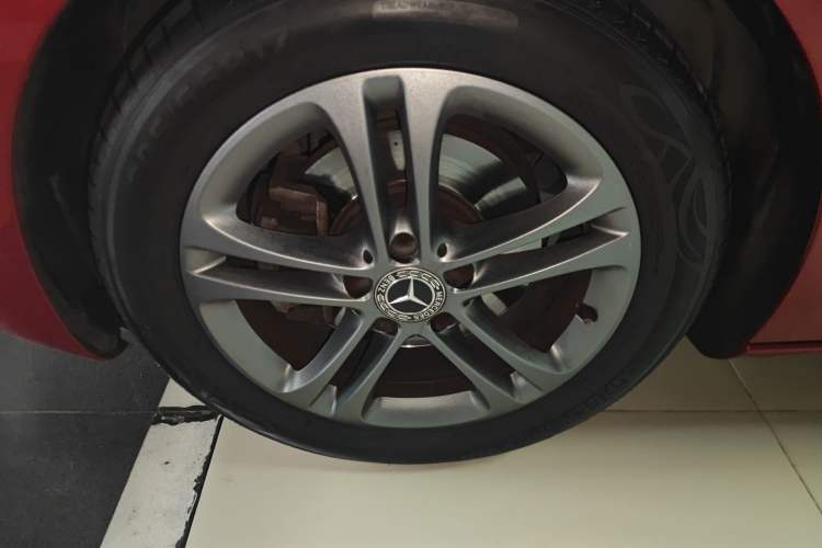 Used Mercedes-Benz A-Class 2019 A 200 L Exterior 4