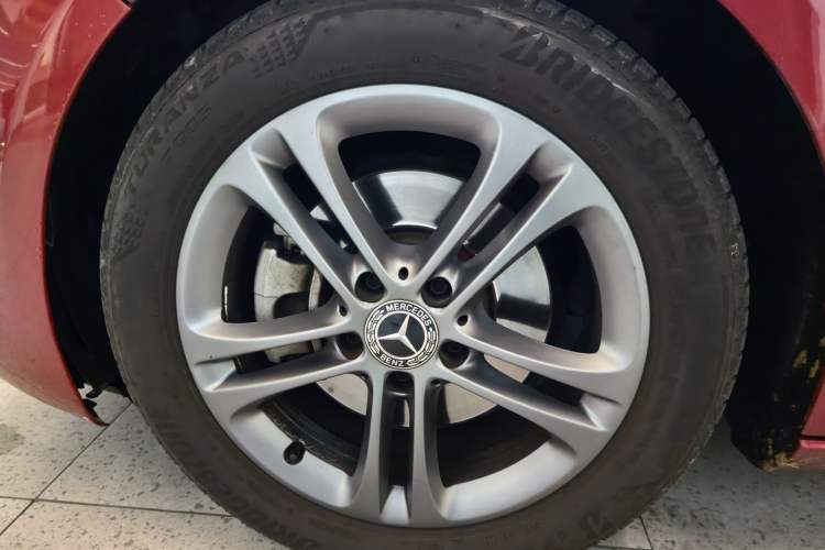 Used Mercedes-Benz A-Class 2019 A 200 L Exterior 5