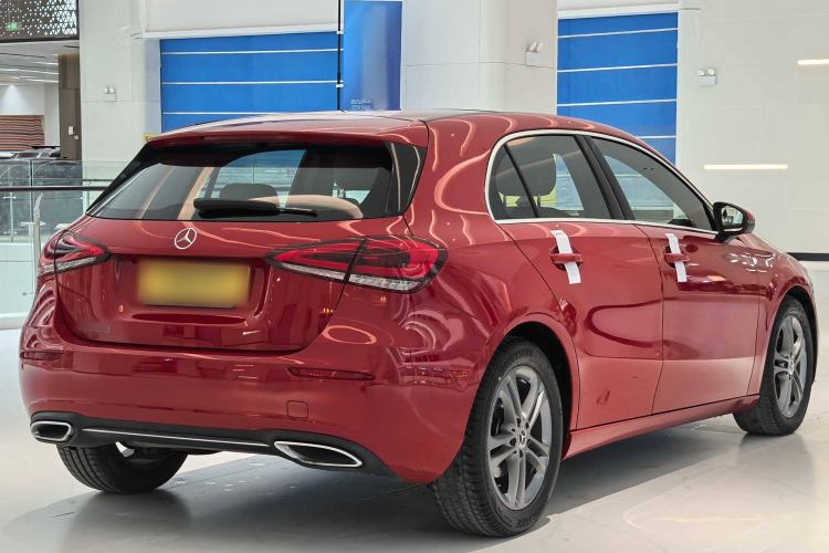 Used Mercedes-Benz A-Class 2019 A 200 Dynamic Edition Exterior 5