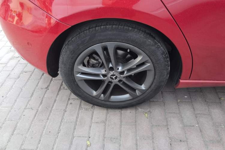 Used Mercedes-Benz A-Class 2019 A 200 Dynamic Edition Exterior 5