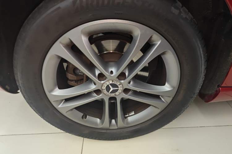 Used Mercedes-Benz A-Class 2019 A 200 L Exterior 5