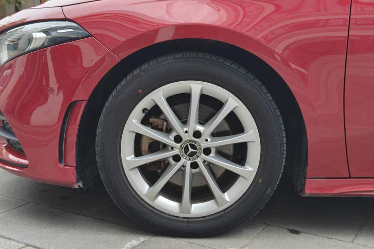 Used Mercedes-Benz A-Class 2019 A 200 L Sport Sedan Exterior 6