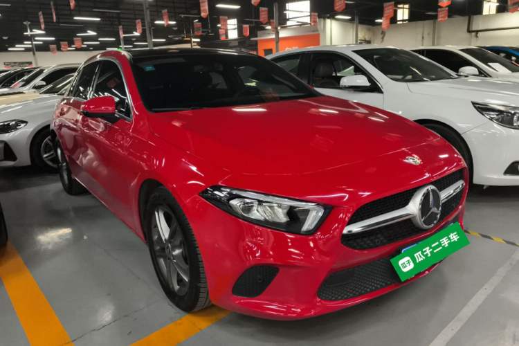 Used Mercedes-Benz A-Class 2019 A 200 Dynamic Edition Front Right 45 Deg