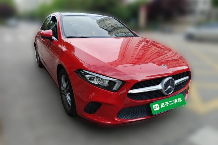 Used Mercedes-Benz A-Class 2019 A 200 Dynamic Edition Front Right 45 Deg