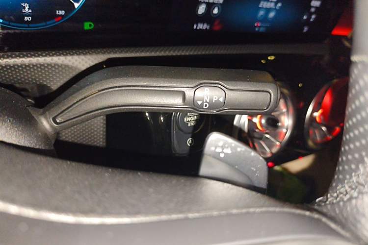 Used Mercedes-Benz A-Class 2019 A 220 L 4MATIC Sport Sedan Gear Lever