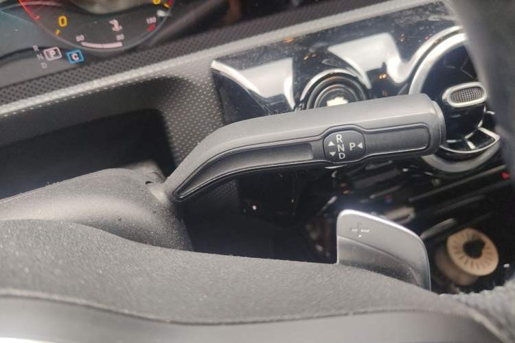 Used Mercedes-Benz A-Class 2019 A 200 L Sport Sedan Gear Lever