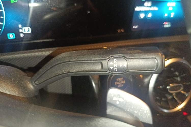 Used Mercedes-Benz A-Class 2019 A 180 L Sport Sedan Gear Lever