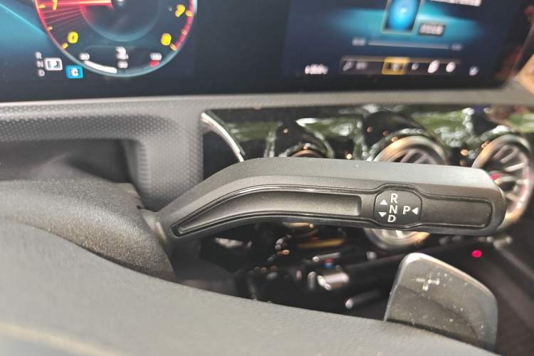 Used Mercedes-Benz A-Class 2019 A 200 L Sport Sedan Gear Lever