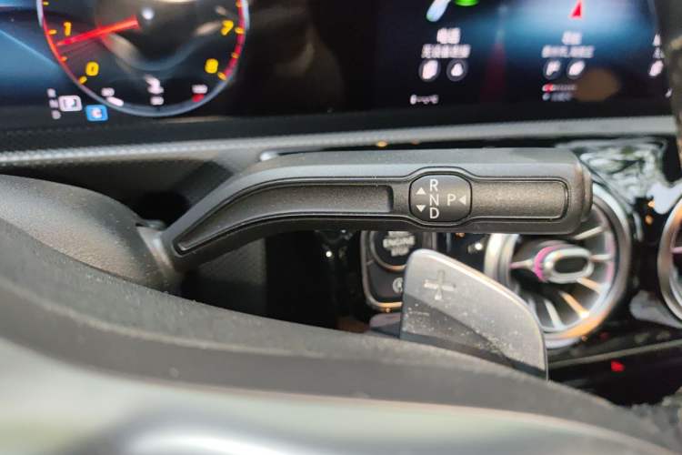 Used Mercedes-Benz A-Class 2019 A 200 L Sport Sedan Gear Lever