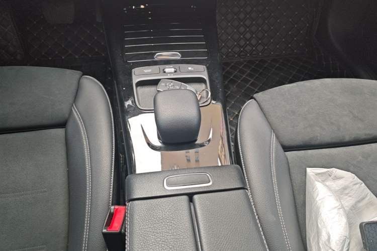 Used Mercedes-Benz A-Class 2019 A 180 L Sport Sedan Gear Lever