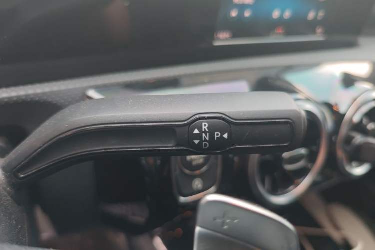 Used Mercedes-Benz A-Class 2019 A 180 L Sport Sedan Gear Lever