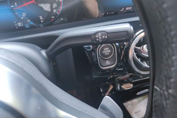 Used Mercedes-Benz A-Class 2019 A 200 L Sport Sedan Gear Lever