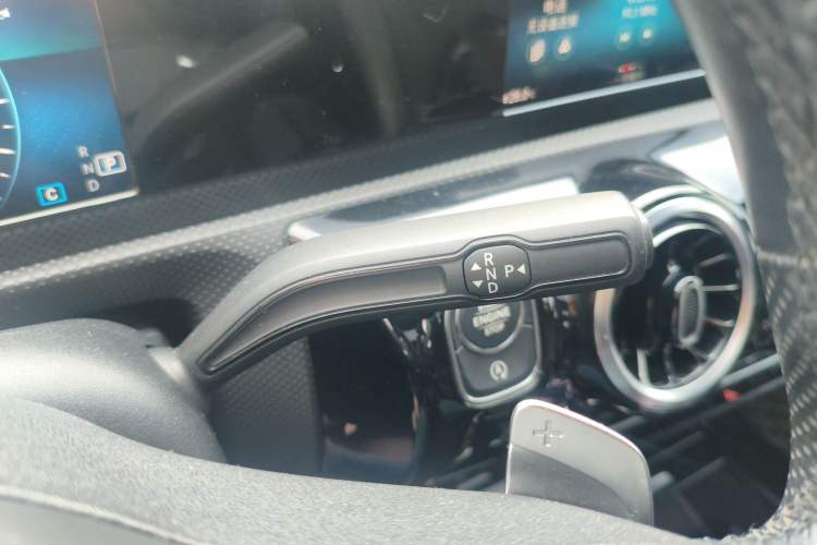 Used Mercedes-Benz A-Class 2019 A 180 L Sport Sedan Gear Lever