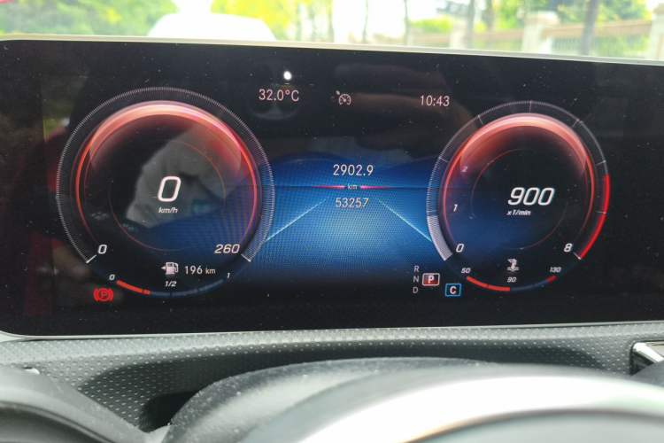 Used Mercedes-Benz A-Class 2019 A 200 Dynamic Edition Instrument Cluster