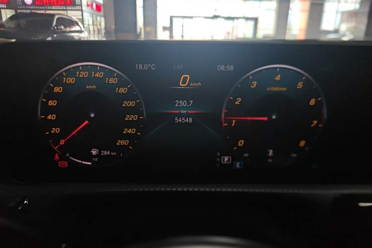 Used Mercedes-Benz A-Class 2019 A 200 L Instrument Cluster