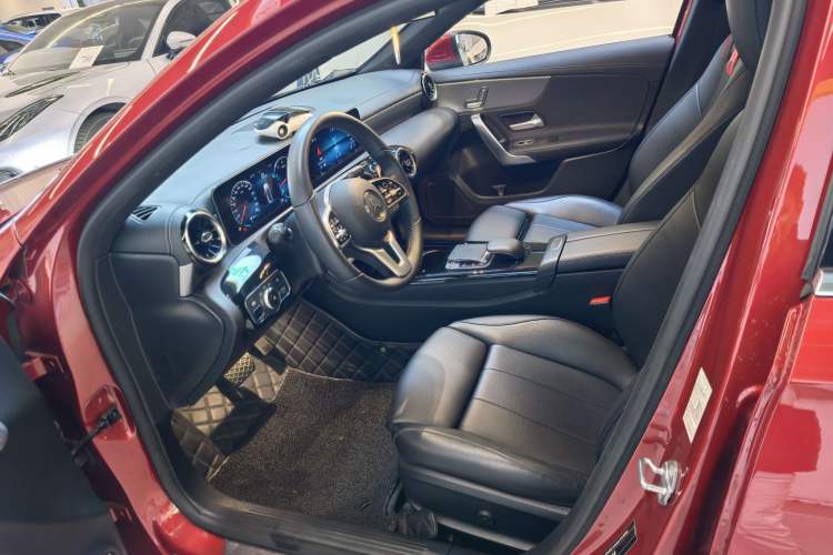 Used Mercedes-Benz A-Class 2019 A 200 L Interior 1