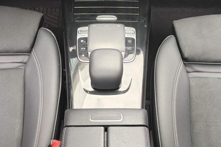 Used Mercedes-Benz A-Class 2019 A 200 L Sport Sedan Interior 10